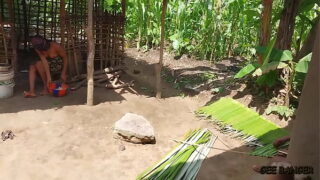 Village ameatur in the kitchen with two long dick Hot babe drilled hard